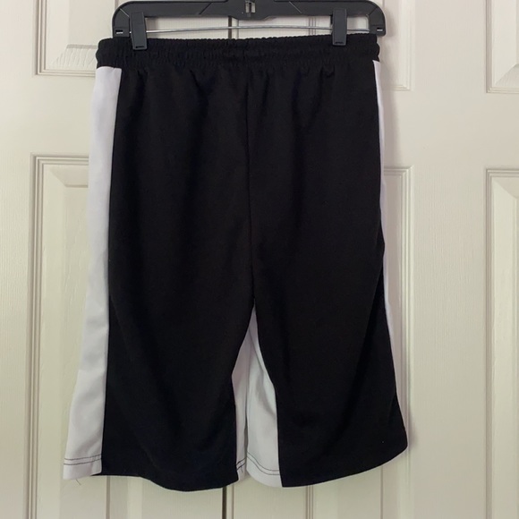 Brand New Khombu Drawstring Sweat Shorts - Picture 2 of 3